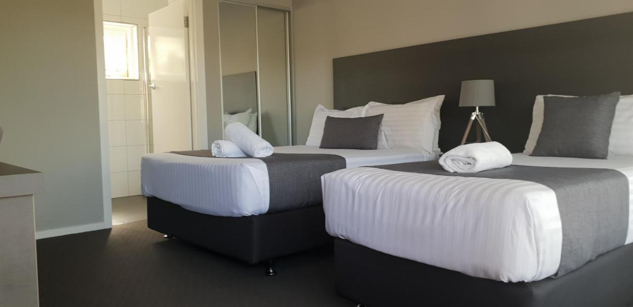אולברסטון Beachway Motel מראה חיצוני תמונה