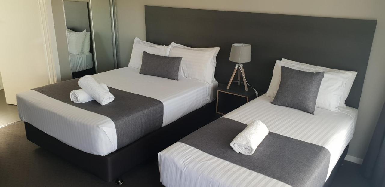 אולברסטון Beachway Motel מראה חיצוני תמונה