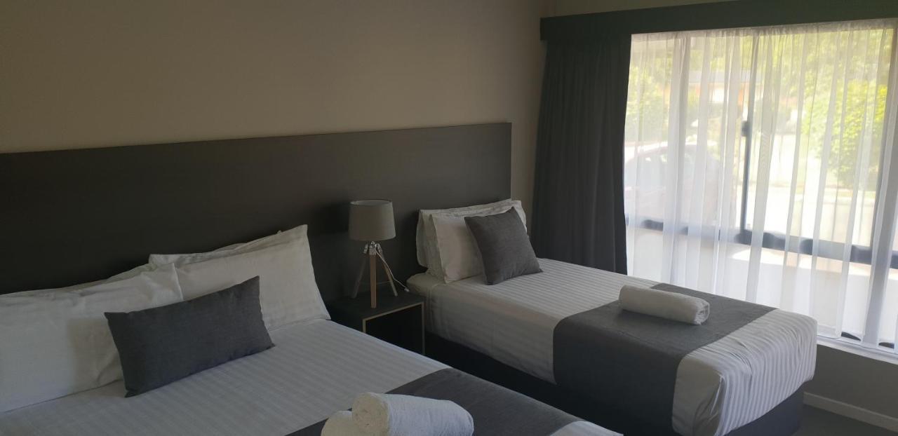 אולברסטון Beachway Motel מראה חיצוני תמונה
